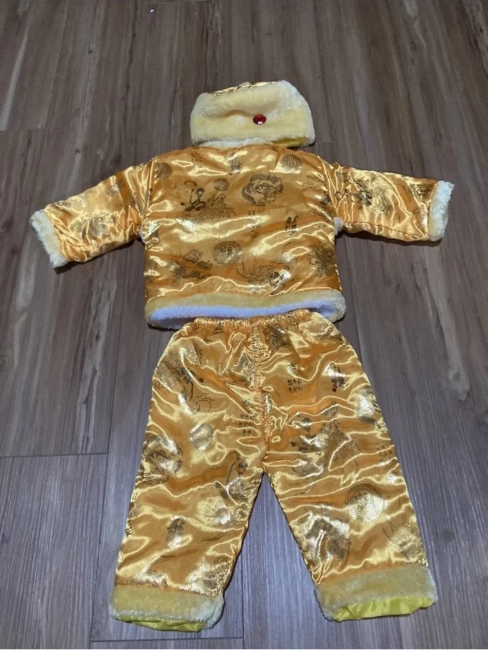 Golden Dragon Kids Costume Set with Hat and Sherpa Lining Size Large